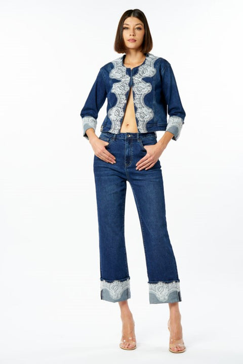 Jeans palazzo con balza in pizzo
