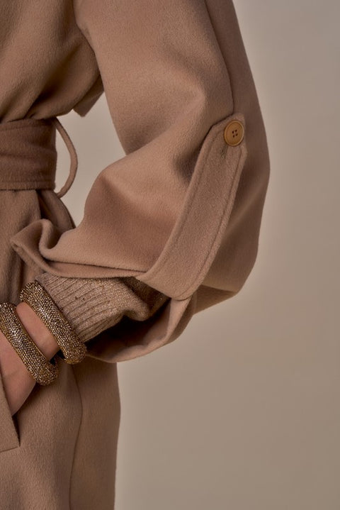 Cappotto over con cintura