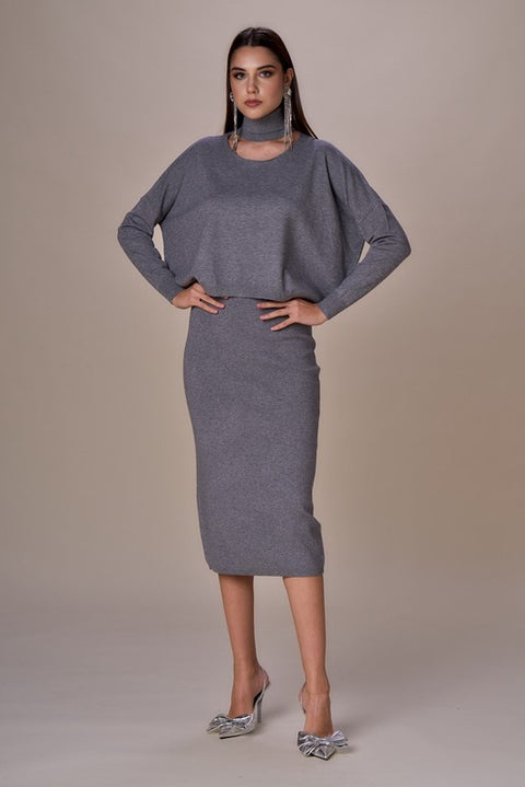 Set maglia collo alto e gonna longuette