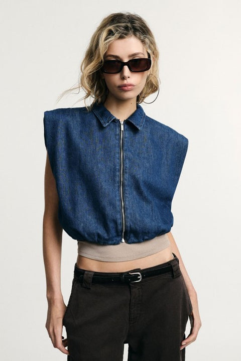 Gilet cropped con zip e collo classico