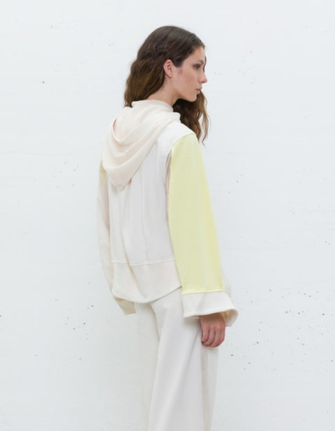 Felpa zip con manica tulle