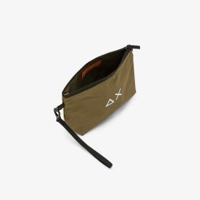 Pochette in nylon verde militare scuro